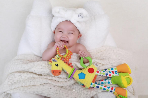 莱州4个月宝宝奶量 莱州4个月宝宝奶量